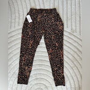 Dress jogger. Brand new. Size S.